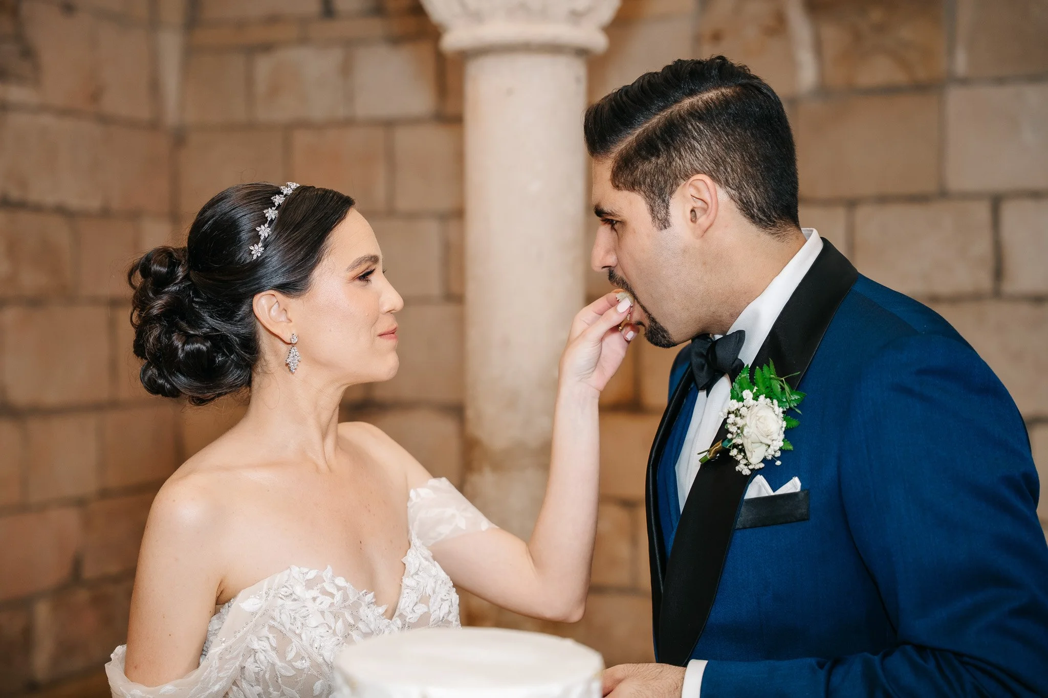 Evelyn_Daniel_Wedding_The_Ancient_Spanish_Monastery-1240.jpg