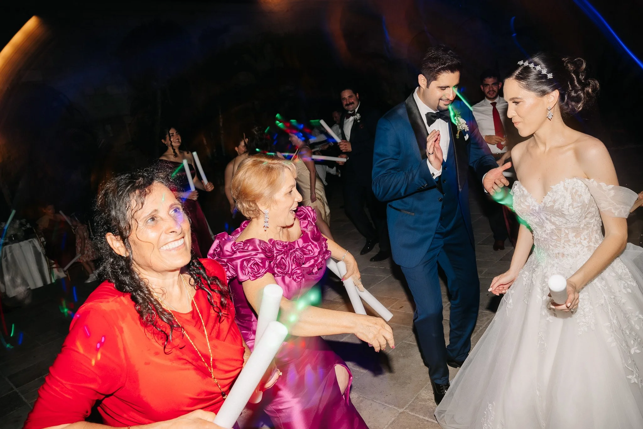 Evelyn_Daniel_Wedding_The_Ancient_Spanish_Monastery-1368.jpg