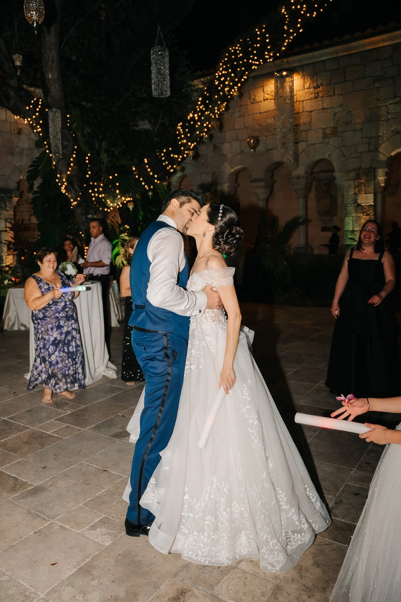 Evelyn_Daniel_Wedding_The_Ancient_Spanish_Monastery-1409.jpg