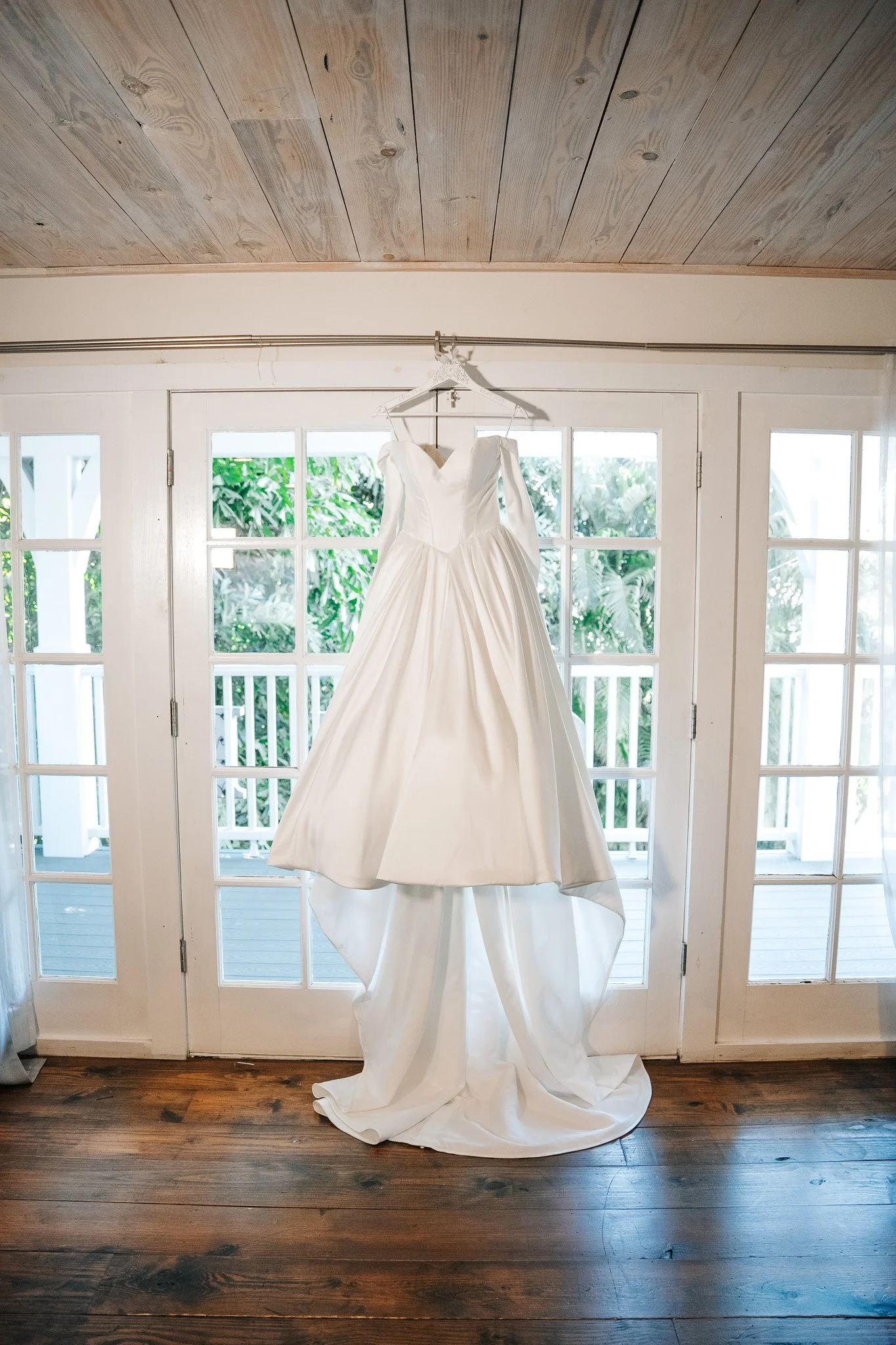Isabella_John_The_Lake_House_Fort_Pierce_Wedding-215.jpg