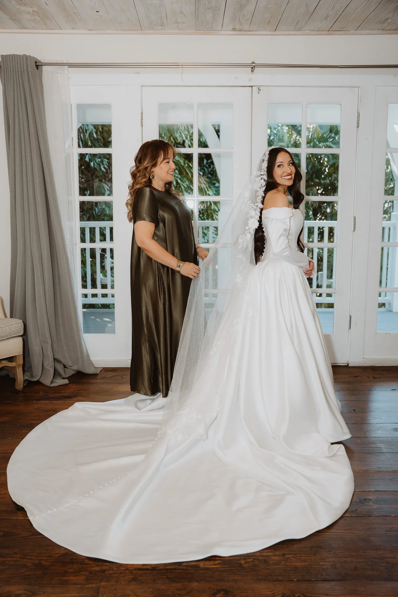 Isabella_John_The_Lake_House_Fort_Pierce_Wedding-260.jpg