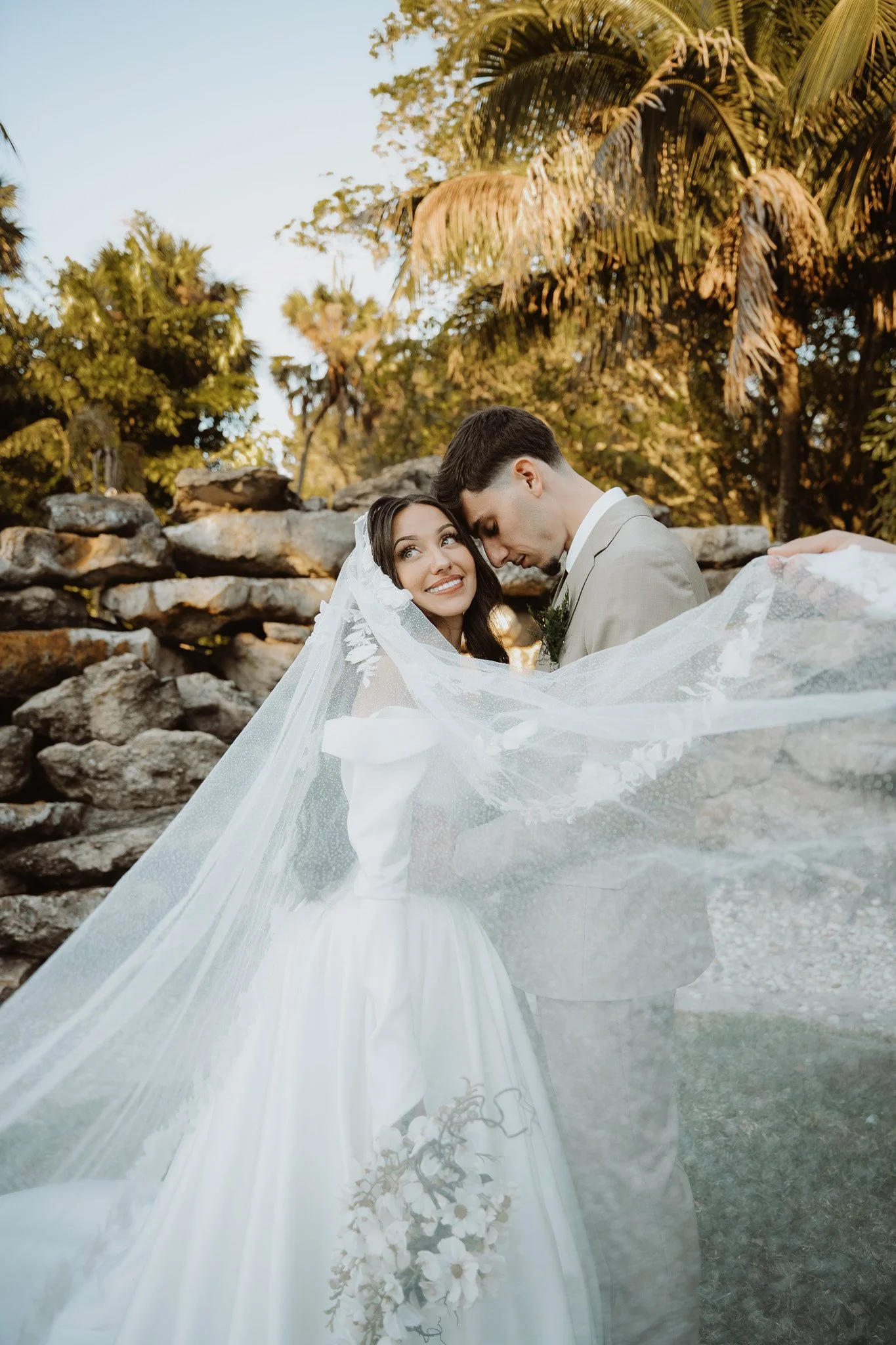 Isabella_John_The_Lake_House_Fort_Pierce_Wedding-640.jpg