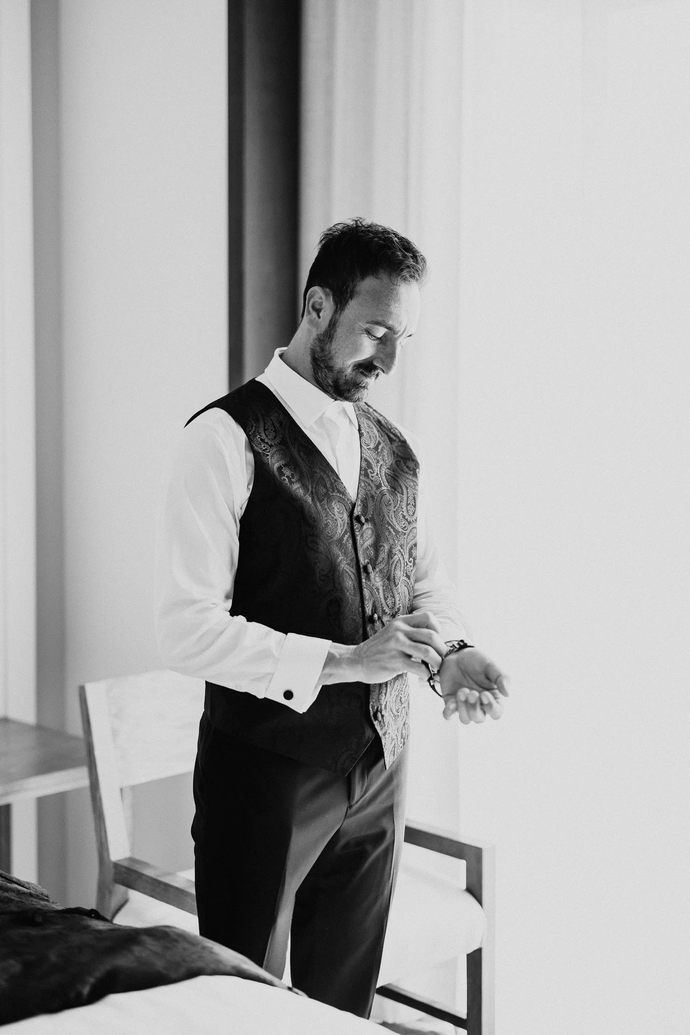 Caroline_Noah_Margaritaville_Beach_resort_Hollywood_Wedding-7.jpg