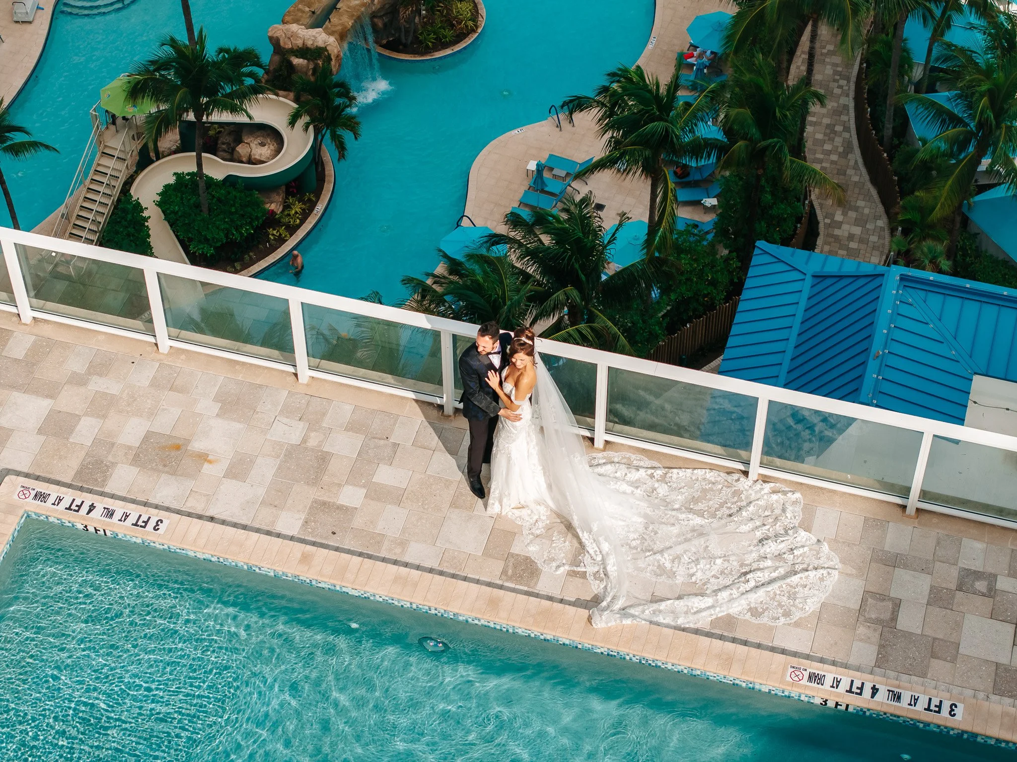Caroline_Noah_Margaritaville_Beach_resort_Hollywood_Wedding-419.jpg