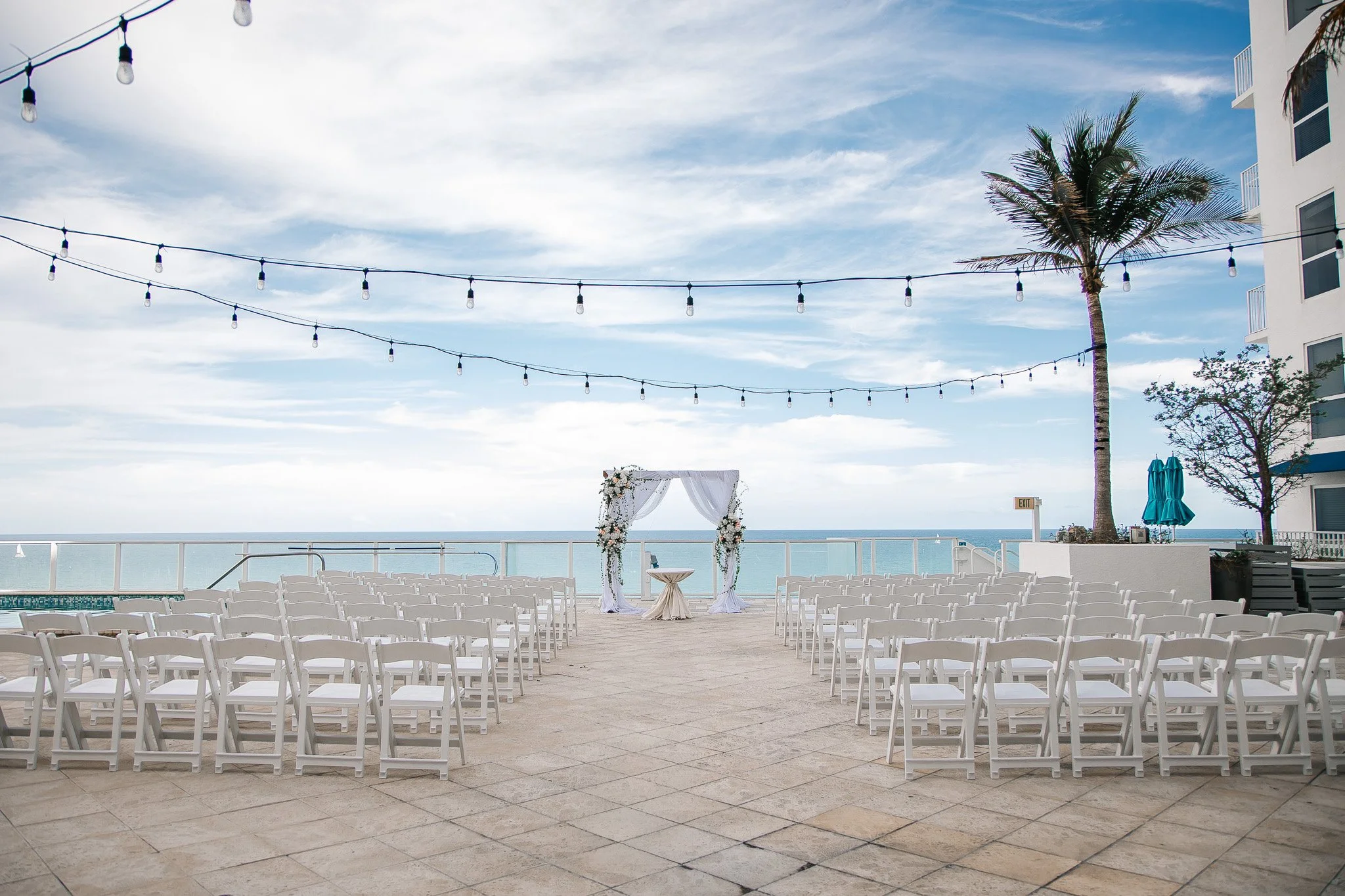 Caroline_Noah_Margaritaville_Beach_resort_Hollywood_Wedding-453.jpg