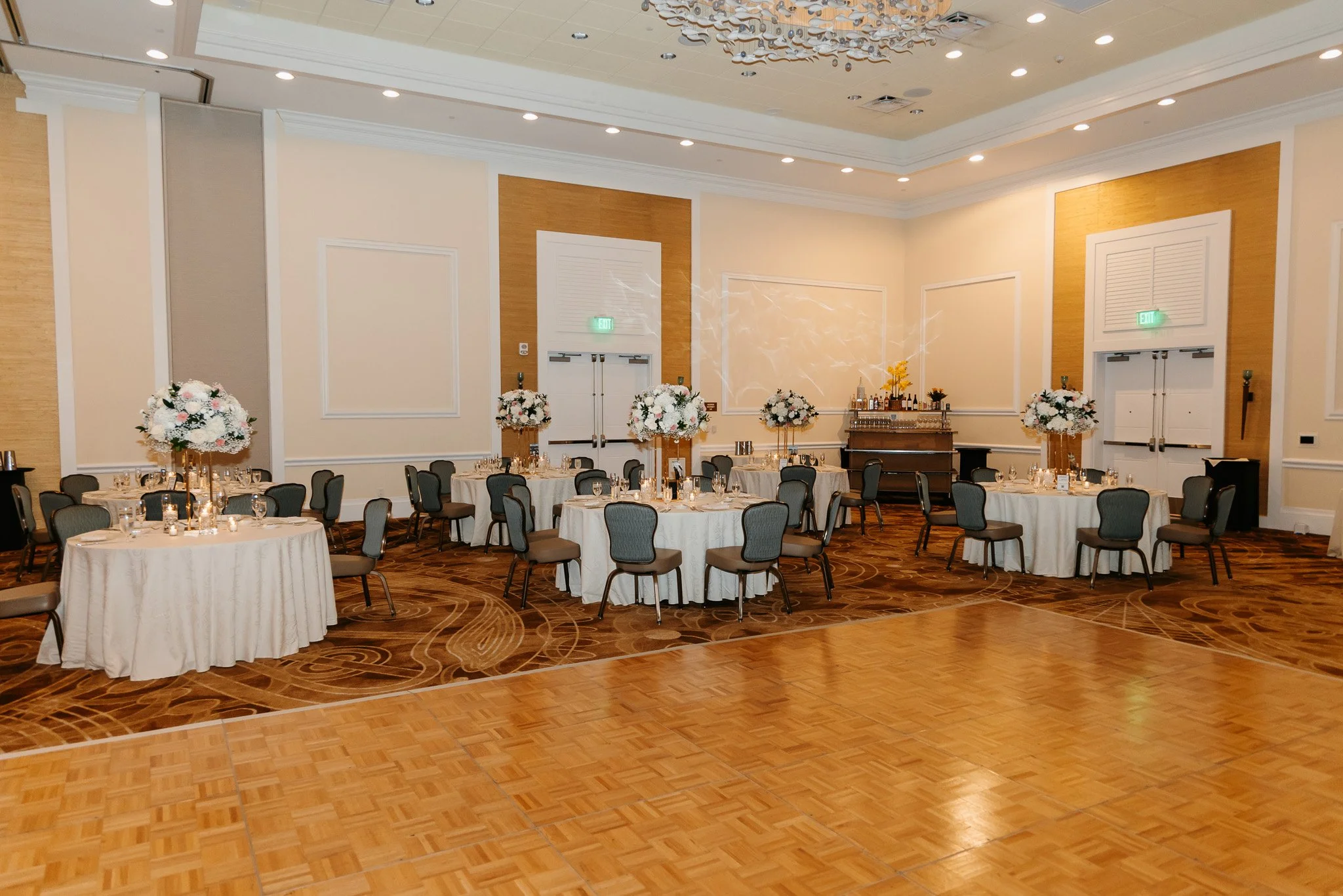 Caroline_Noah_Margaritaville_Beach_resort_Hollywood_Wedding-825.jpg