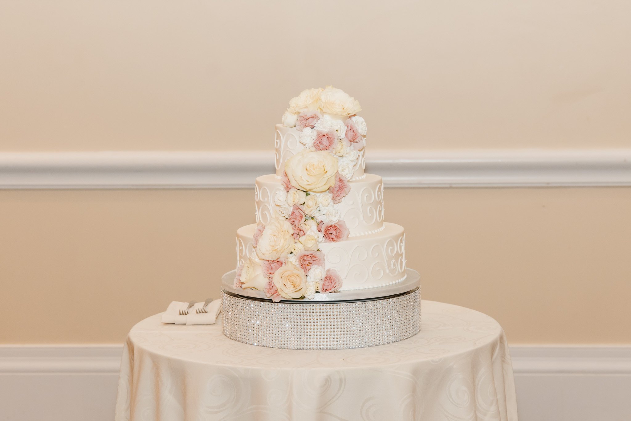 Caroline_Noah_Margaritaville_Beach_resort_Hollywood_Wedding-829.jpg