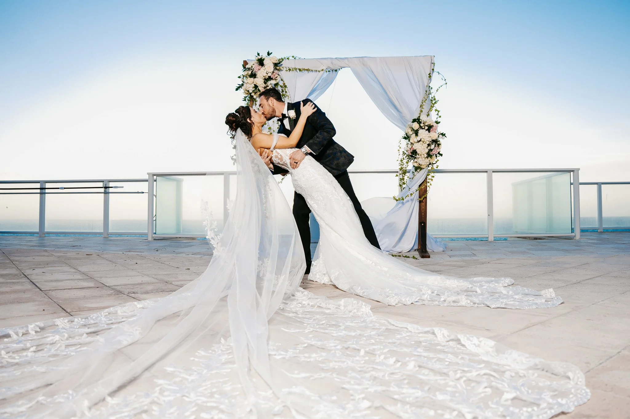 Caroline_Noah_Margaritaville_Beach_resort_Hollywood_Wedding-911.jpg