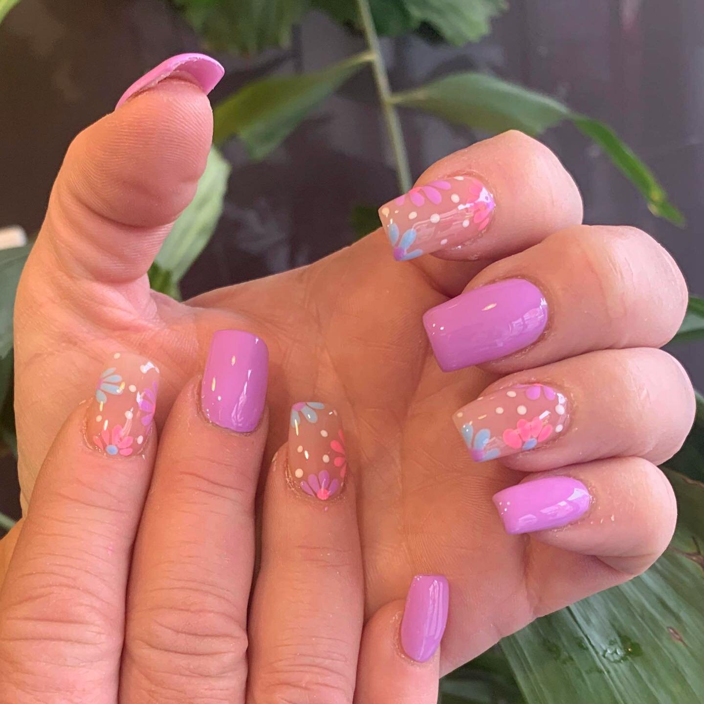 🌺 🌸

#nails #nailart #manicure #gelnails #nailstagram #nailswhitetip #nailcolourtip  #nailstyle #nailsart #naildesign #inspire #acrylicnails #gel #nailsnailsnails #nailtech #pedicure #gelpolish #floraldesign #floralnailart #floralnails