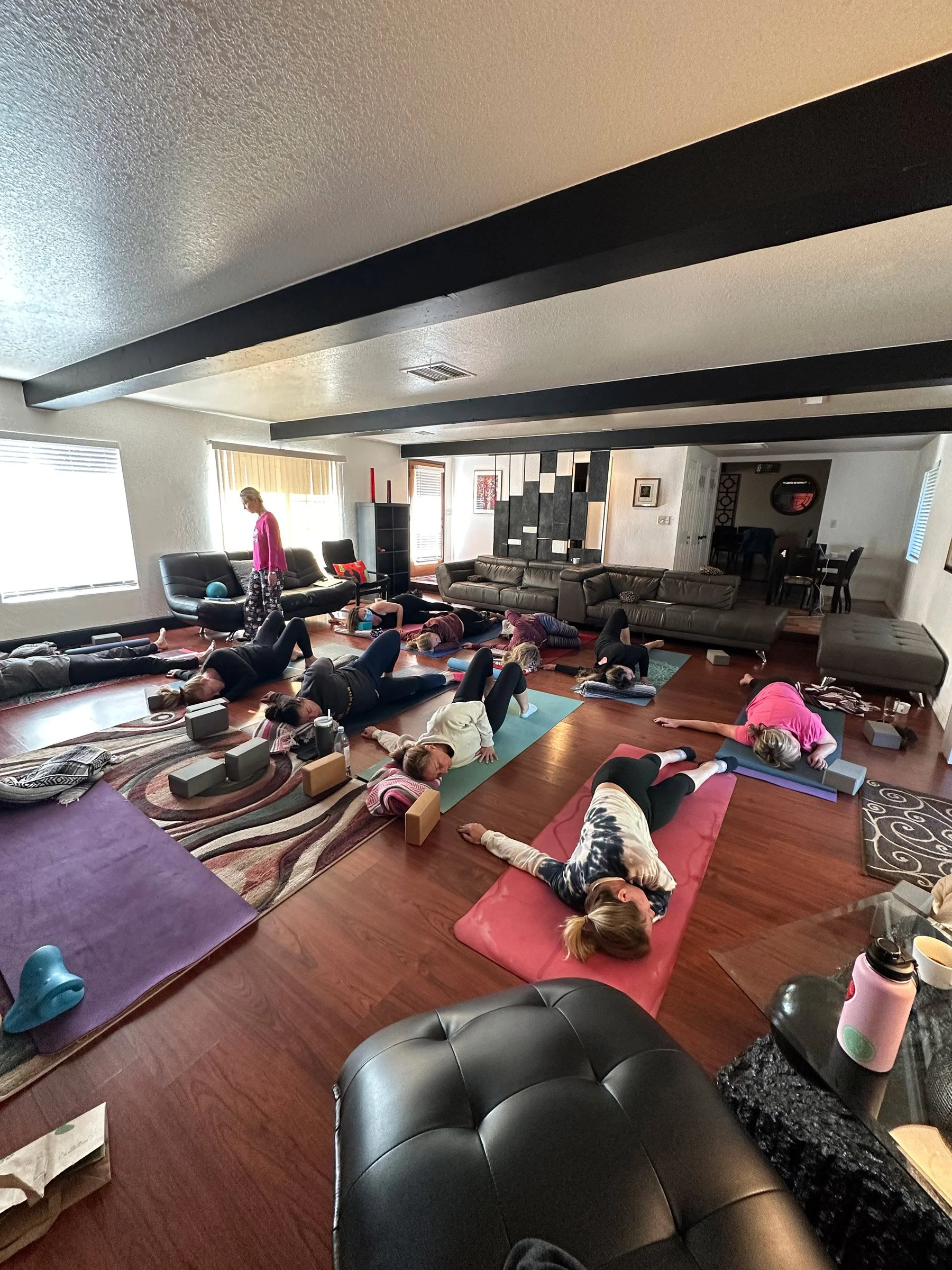 Womens wellness yoga retreat Arizona stretch class