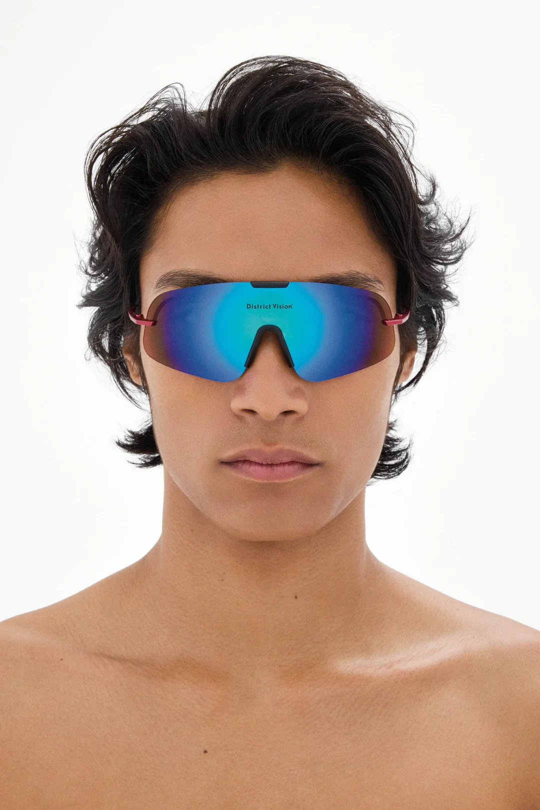 260113_RvM_DISTRICT_VISION_FW26_EYEWEAR_319_WEB_1ec1f663-1f40-4fed-a874-698197cd9e94.webp