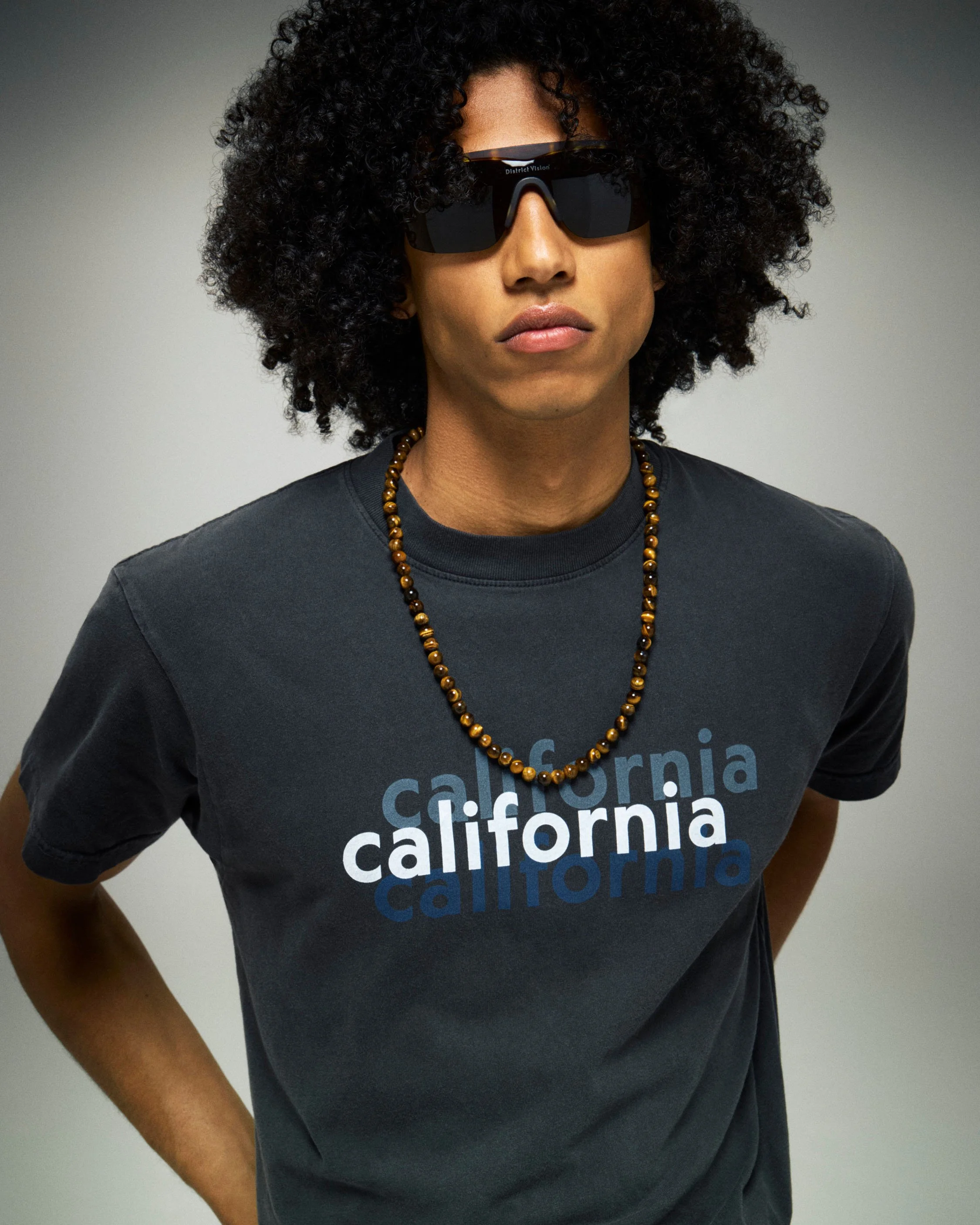 NB DV FW25 - Layouts Lookbook - 4x5 9.jpg