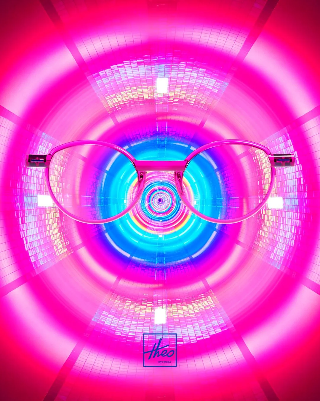 TUBES_©2025SiX_1350V_3.jpg