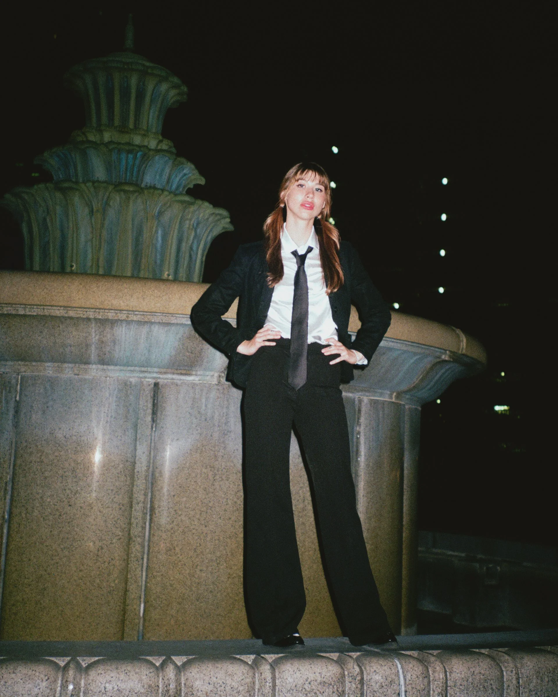 4439_0028.jpg
