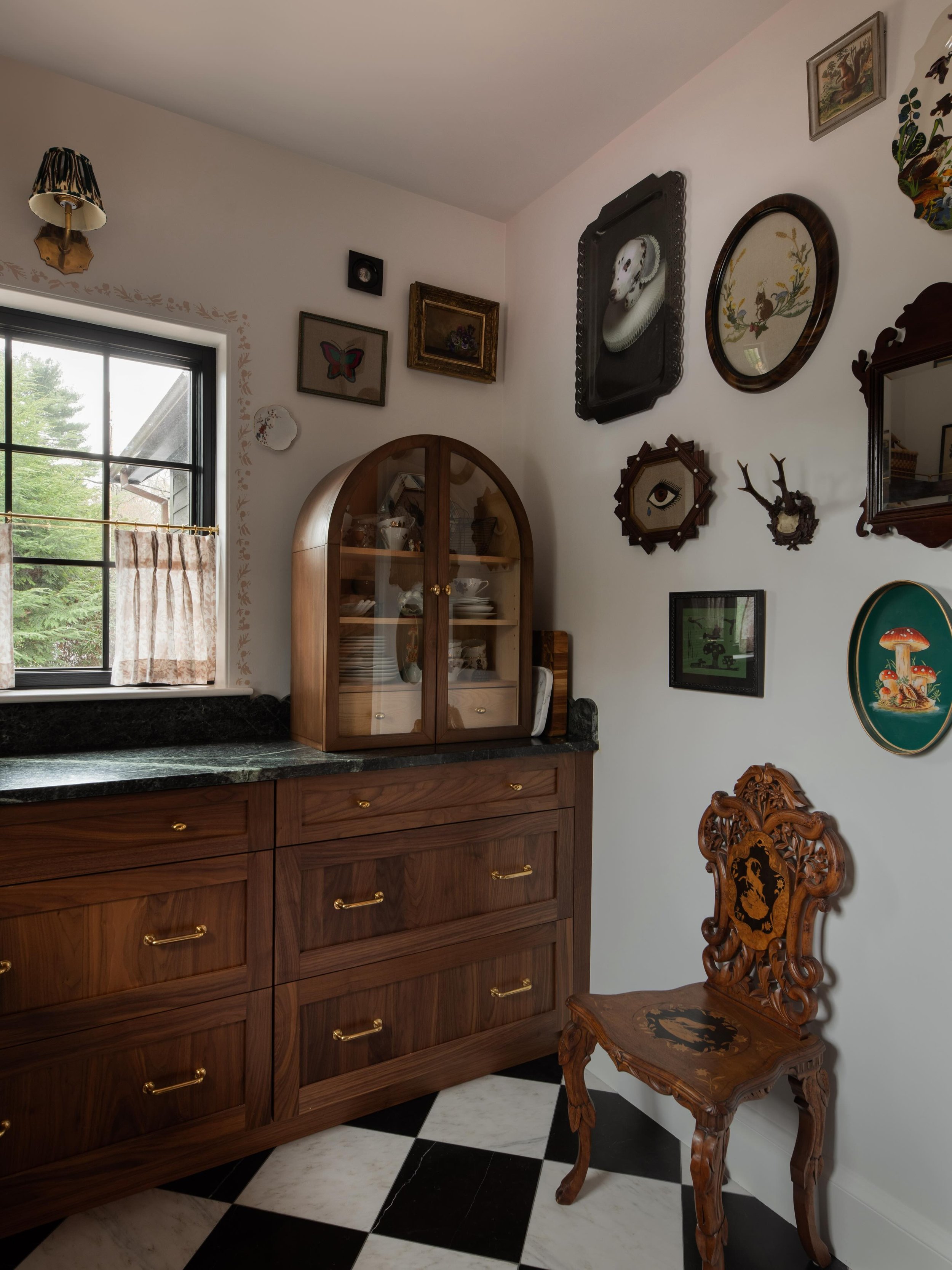 Favorite corner of our kitchen. This is actually the pantry, where all the appliances and cabinets are hidden, aka, where all the business happens.

The main kitchen has green cabinetry with a walnut island from @metcabinet  and we carried the walnut