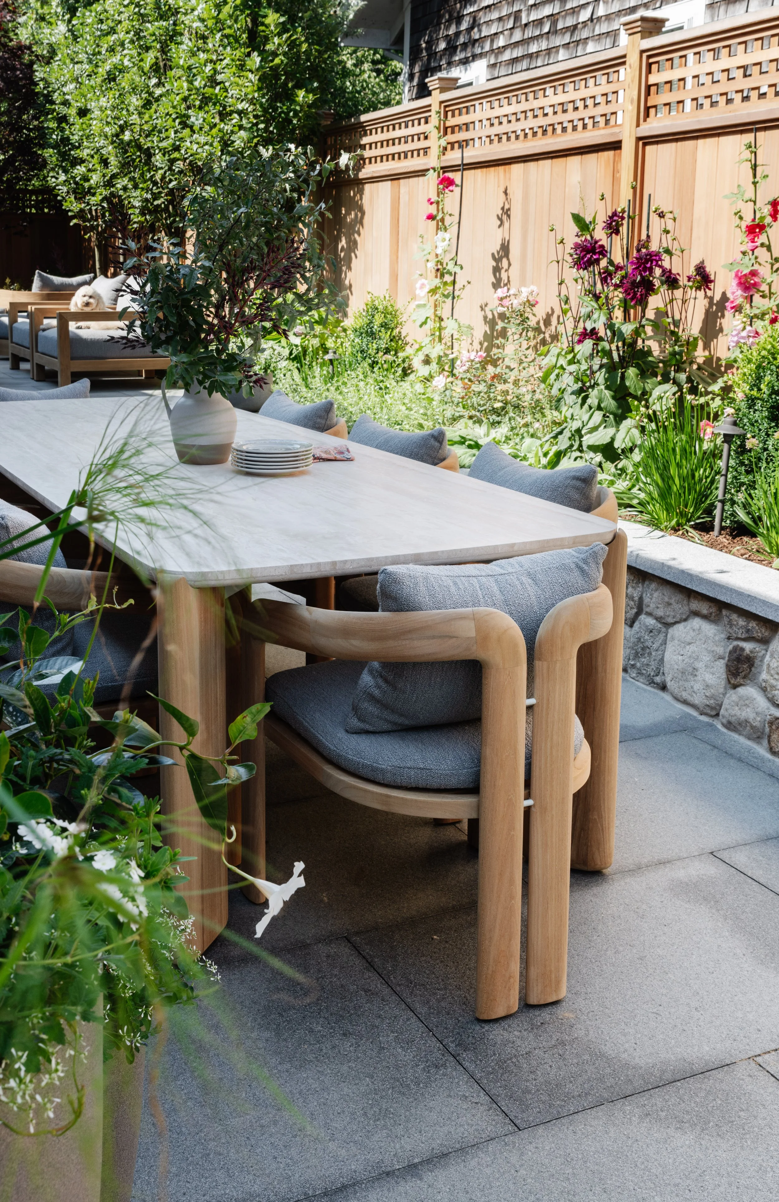 NoelaniZervasDesign_PrettyLibertyPatio_jessicadelaney-3-2.jpg