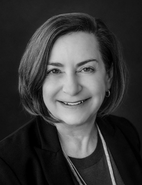 Laura Davis Bustamante - Medina