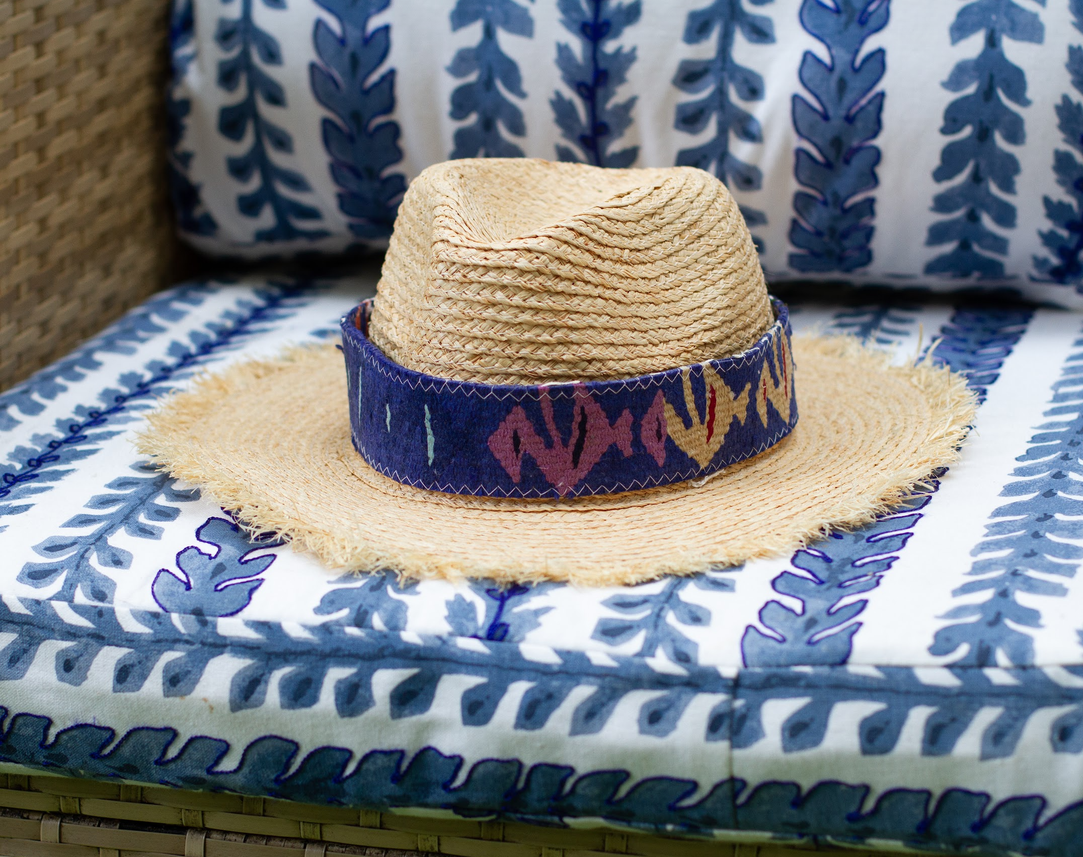 KILIM Band Raffia Fringe Hat