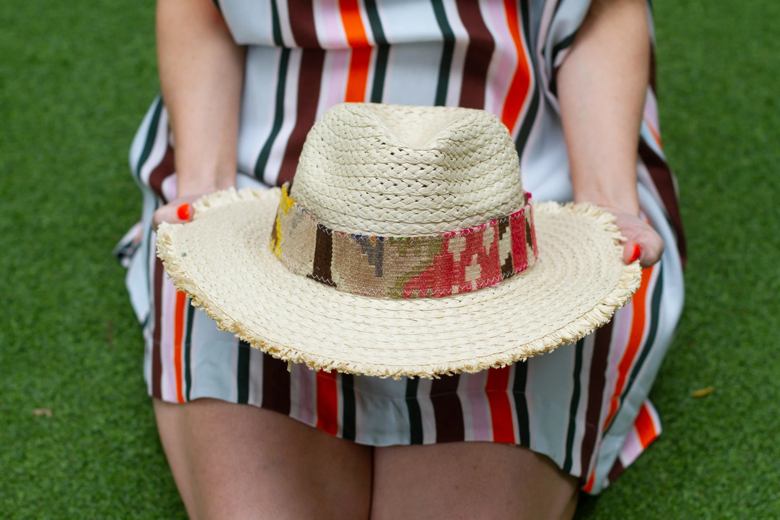 KILIM Band Raffia Fringe Hat