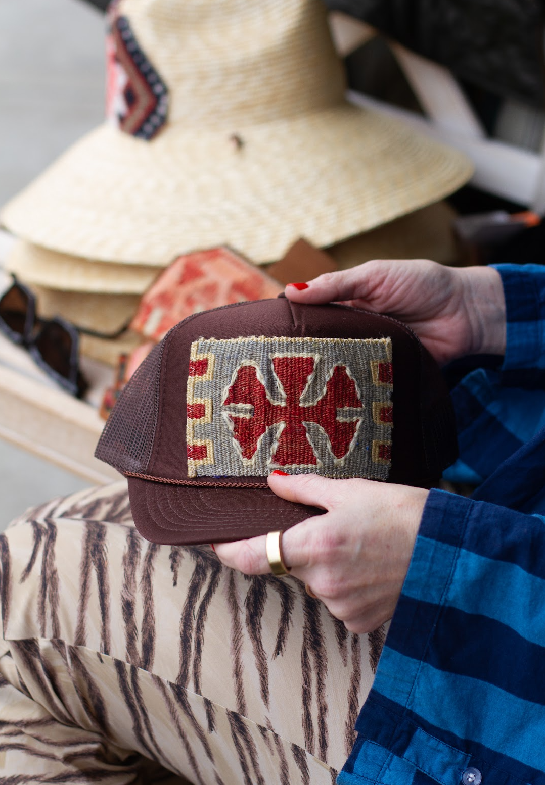 Kilim Patch Trucker BROWN