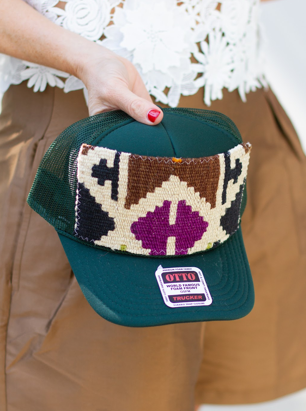 KILIM Patch Trucker Hat -HUNTER GREEN