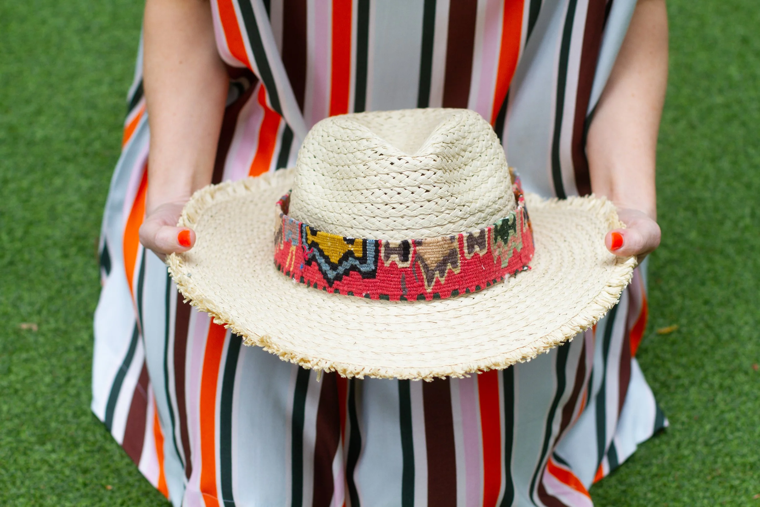 KILIM Band Raffia Fringe Hat