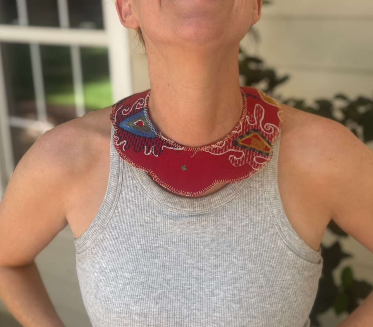 Scalloped Collar Necklace 004