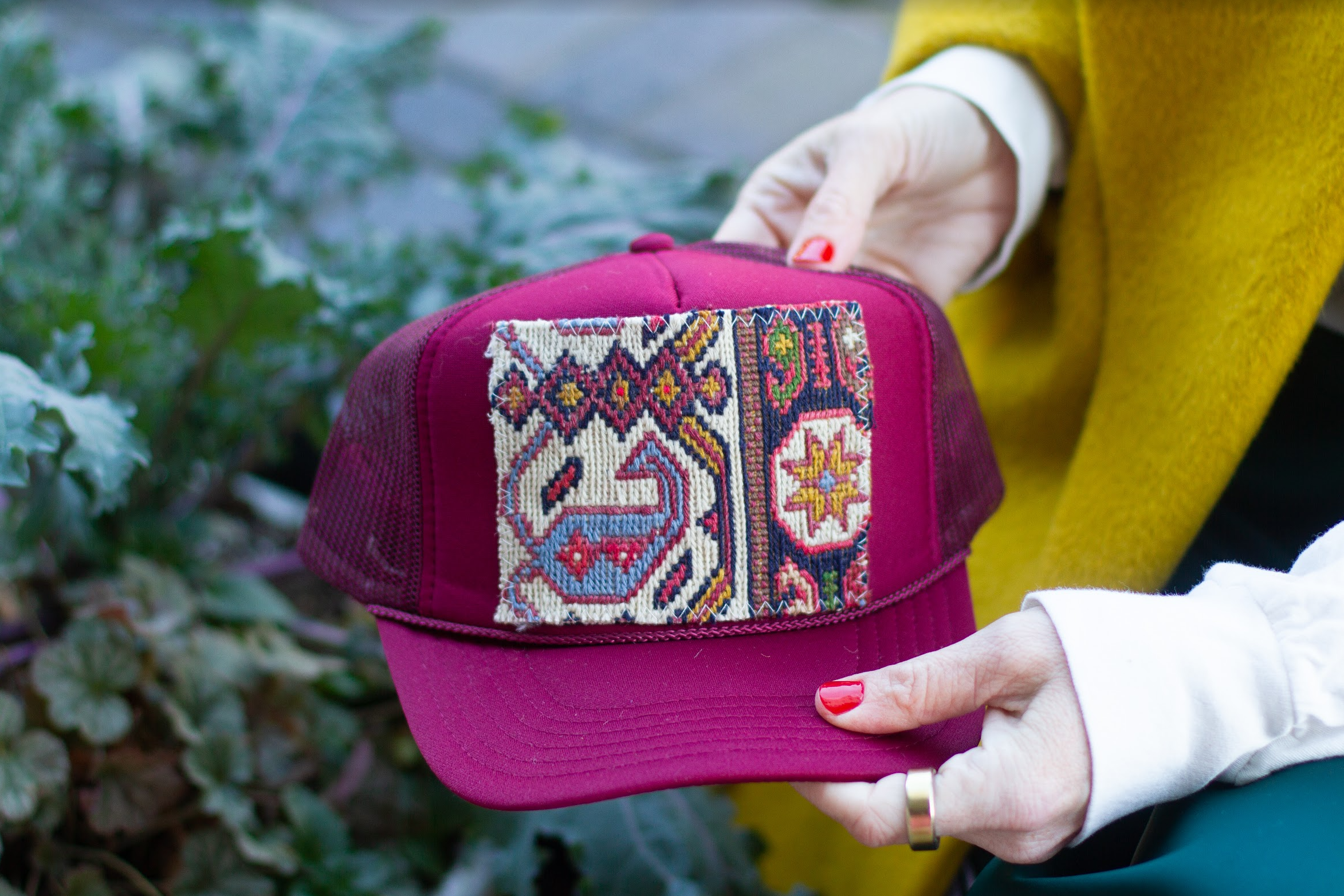 Kilim Patch Trucker MERLOT
