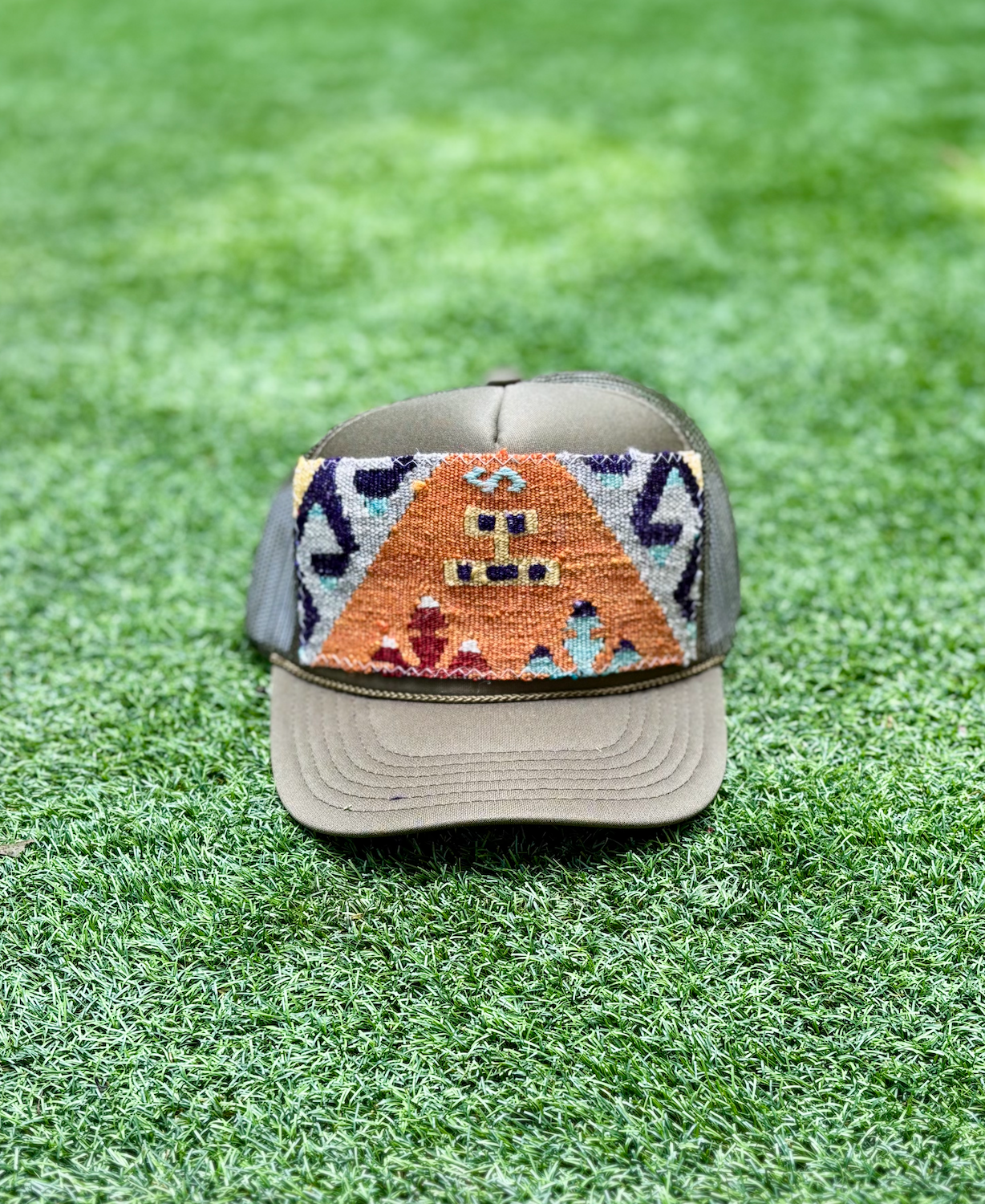 Kilim Patch Trucker 015