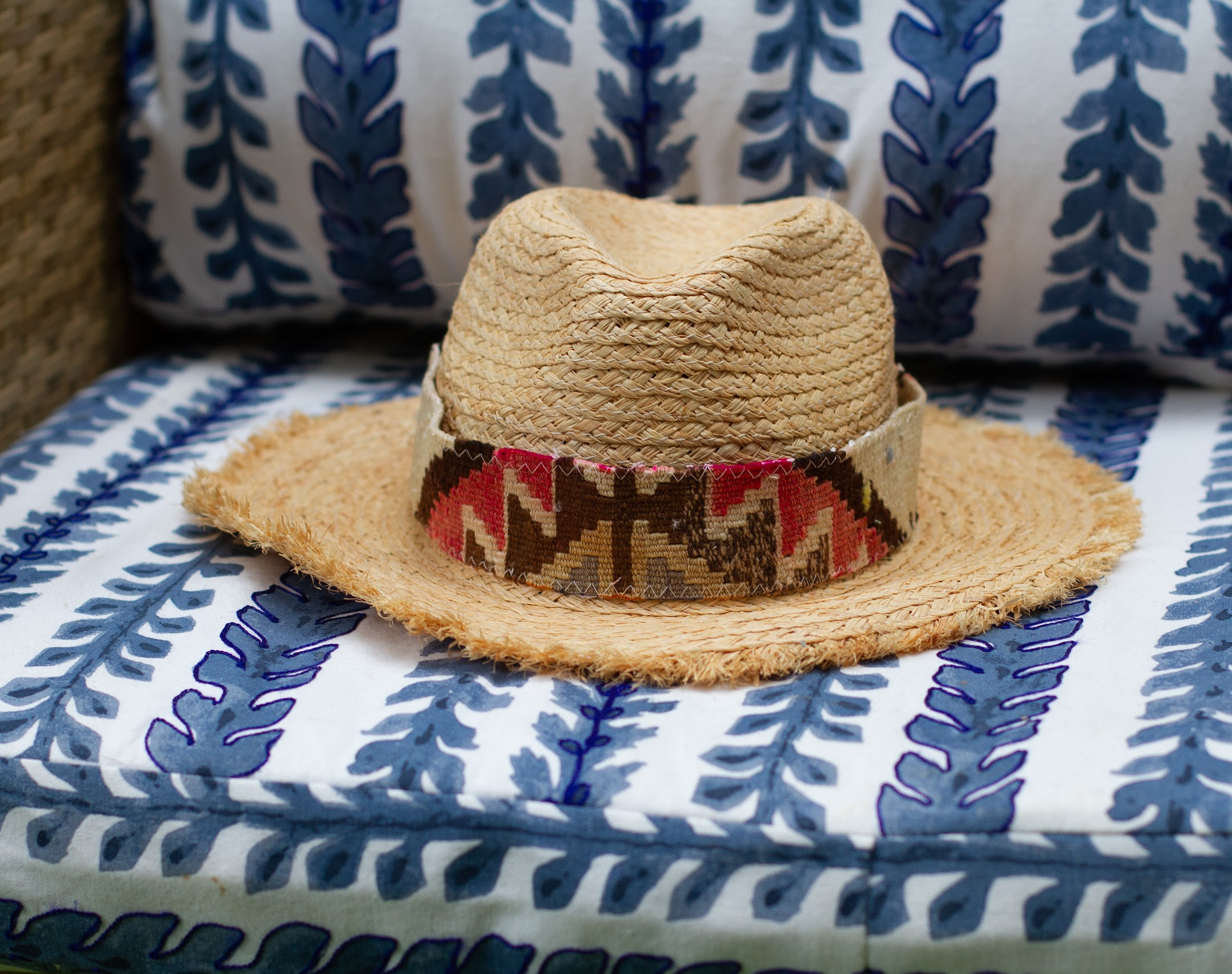 KILIM Band Raffia Fringe Hat