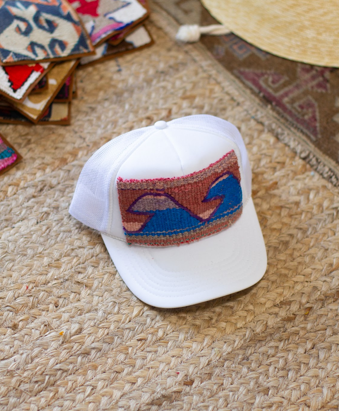 Kilim Patch Trucker WHITE