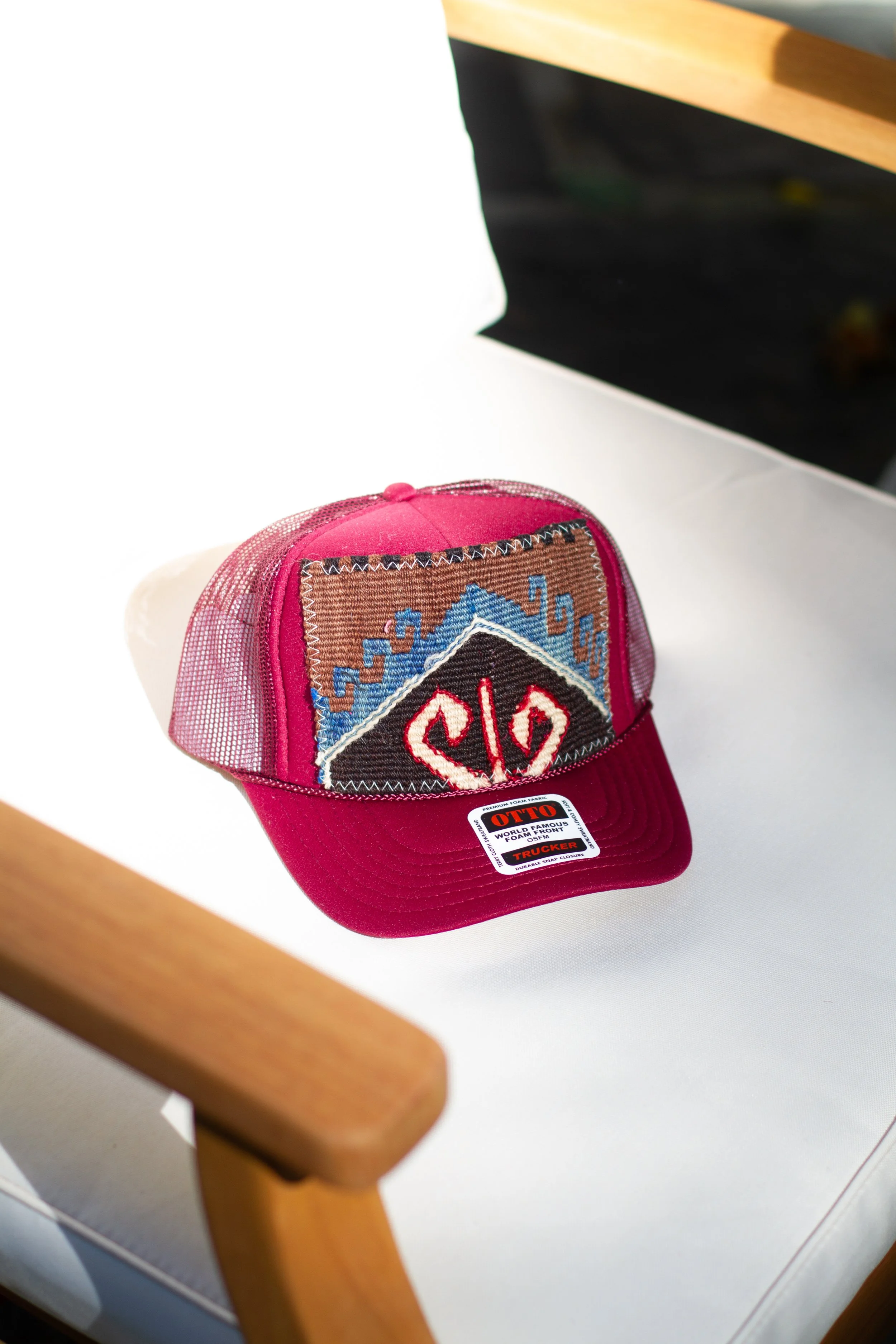 KILIM Patch Trucker Hat- MERLOT