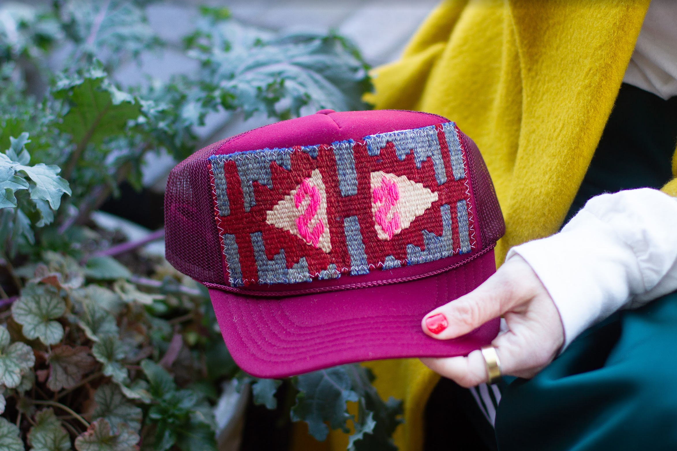 Kilim Patch Trucker MERLOT
