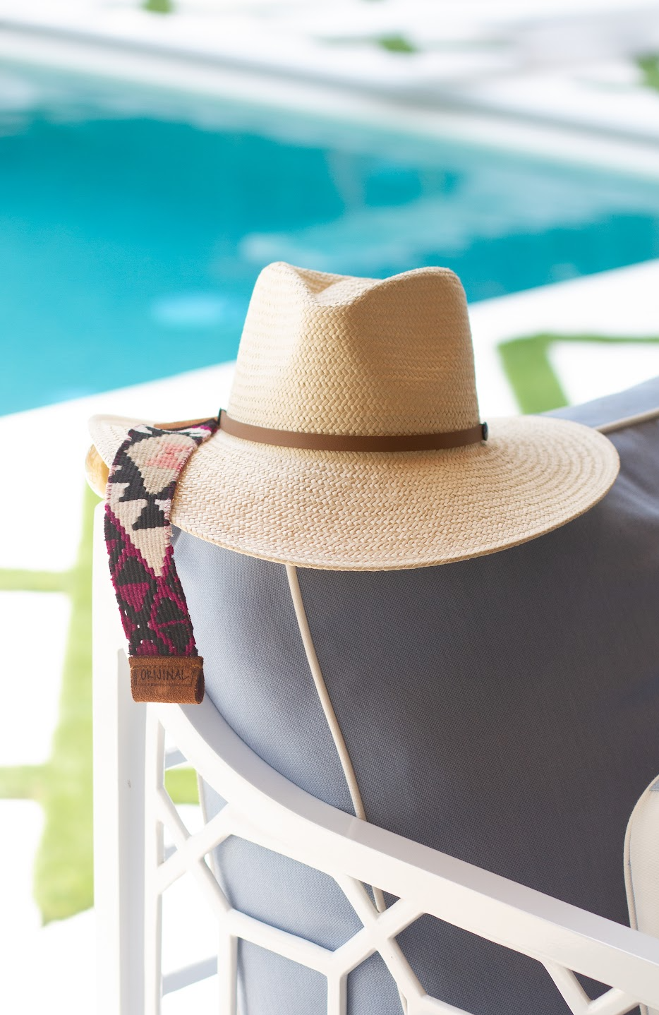 Straw Hat with Snap-On Band 004