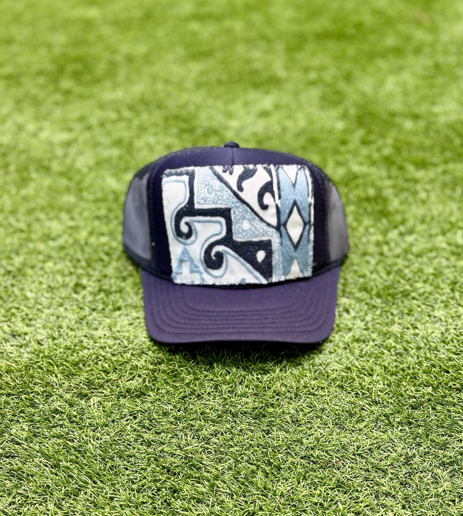 Tapestry Patch Trucker 032