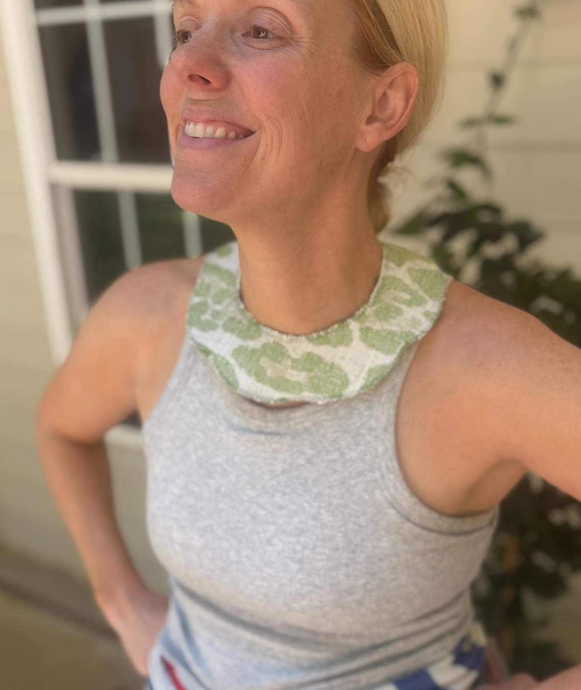 Scalloped Collar Necklace 001