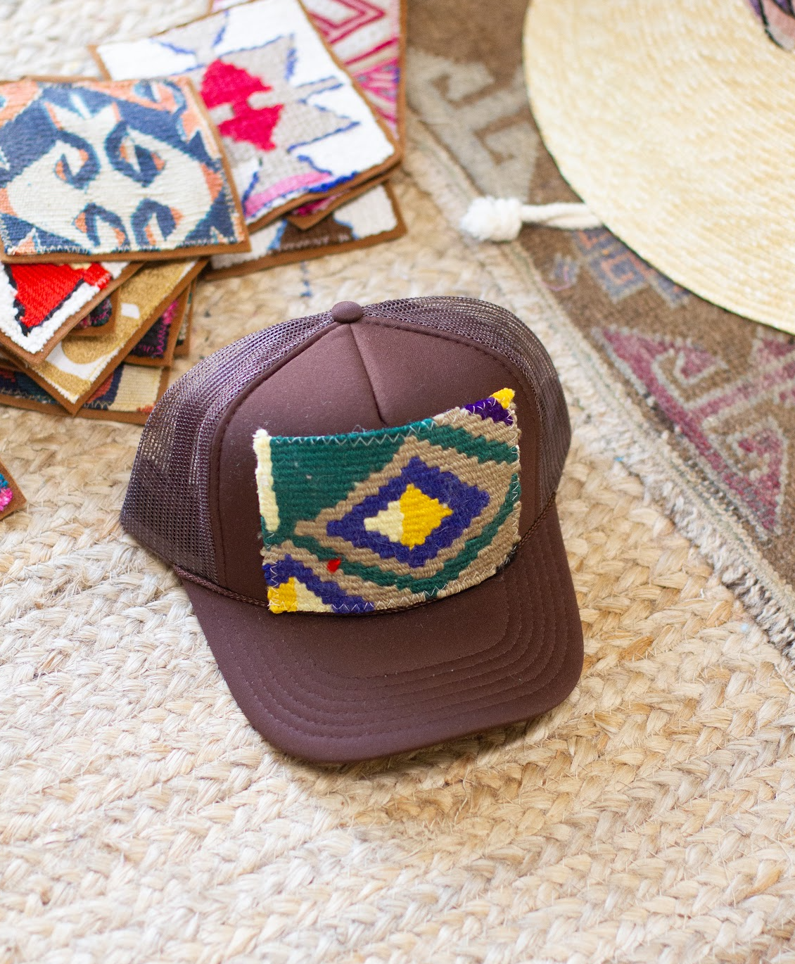 Kilim Patch Trucker BROWN