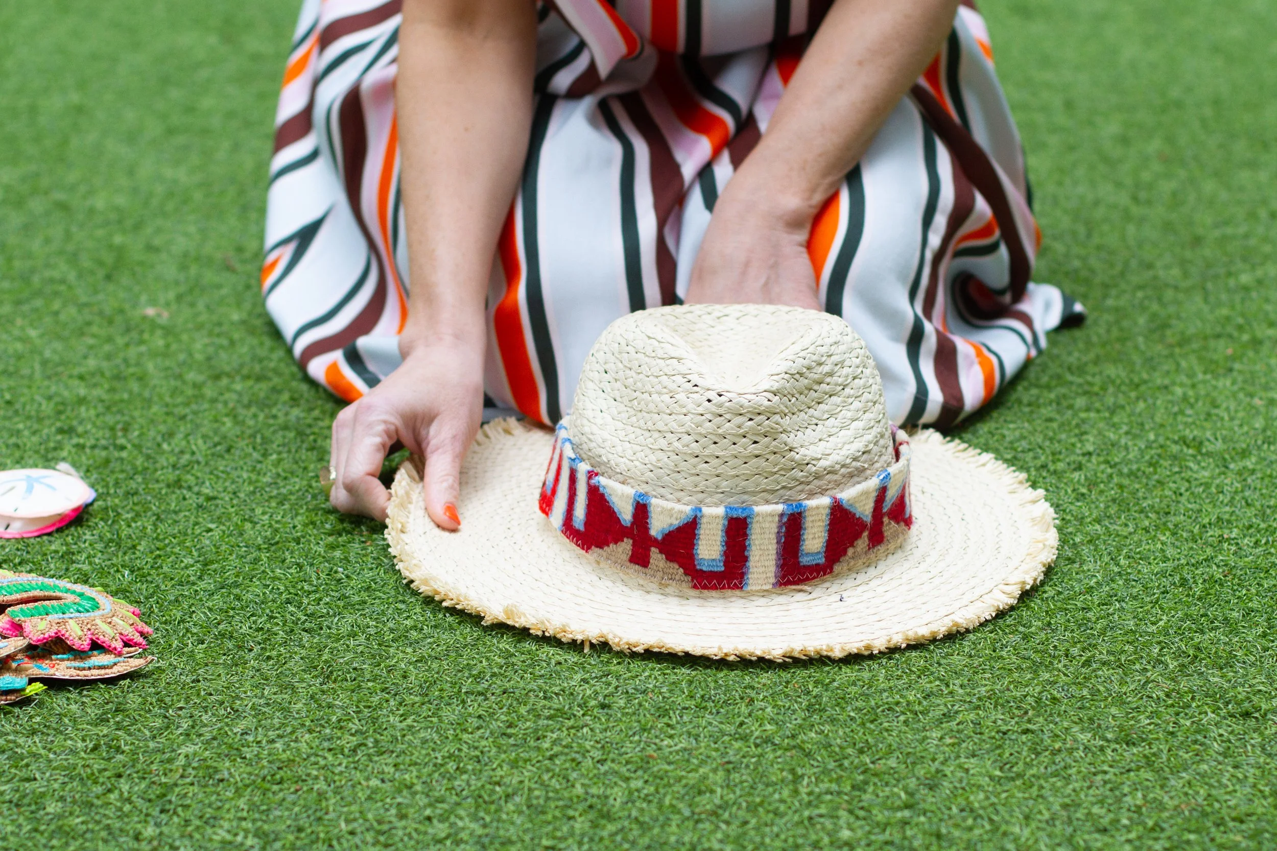 KILIM Band Raffia Fringe Hat