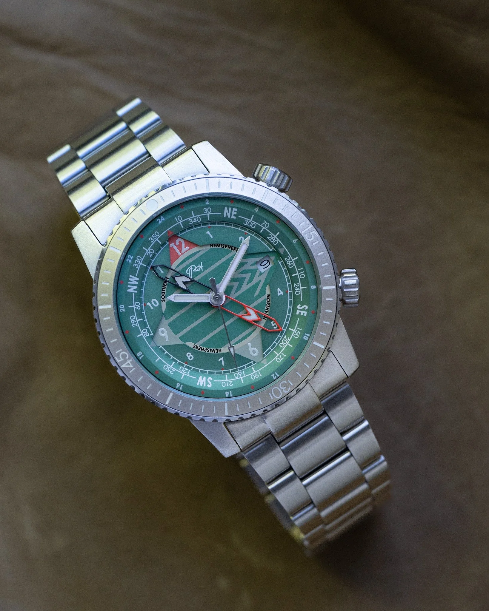 Giving the people more of what they want.

Meridian Green. 🌿

Nine days left to make the Lark True GMT a reality. Head over to Kickstarter and pledge your support &mdash; link in bio.

Let's build this together.

&mdash;

#RichardHarveyWatchCo #Lark
