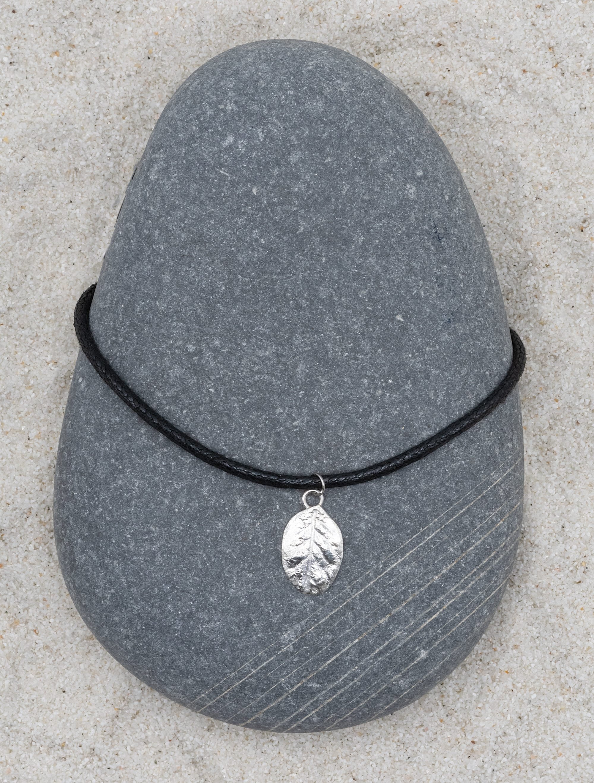 https://i.etsystatic.com/25743307/r/il/82b94d/2659176687/il_fullxfull.2659176687_azca.jpg