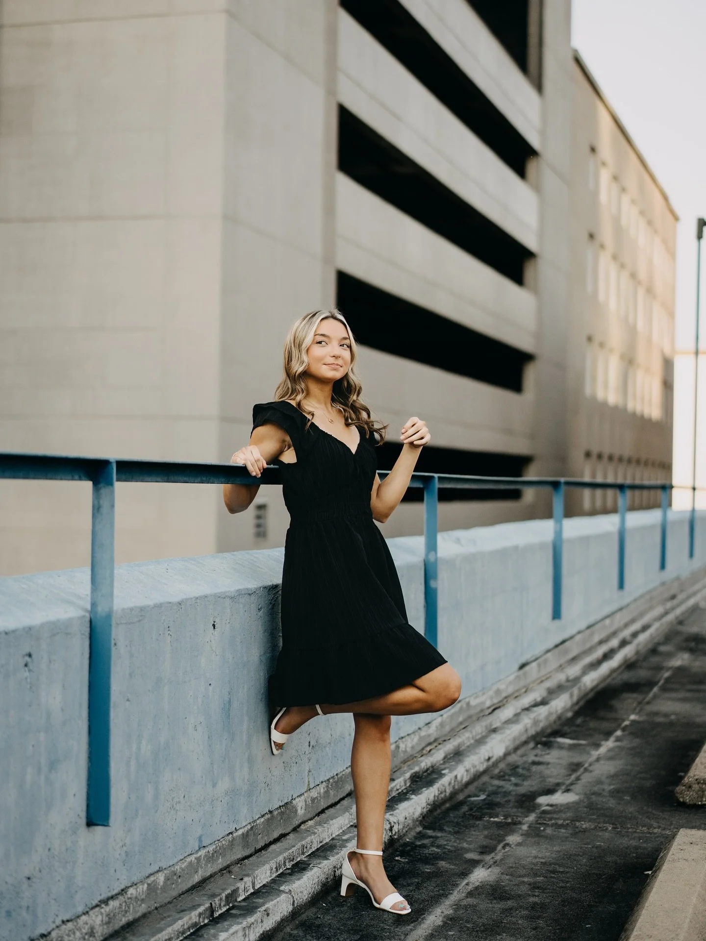 Senior picture time ❤️
#seniorphotographer #seniorportraits #nashvilleseniors #nashvilleseniorphotography #nashvilleseniorportraits #seniorphotographer