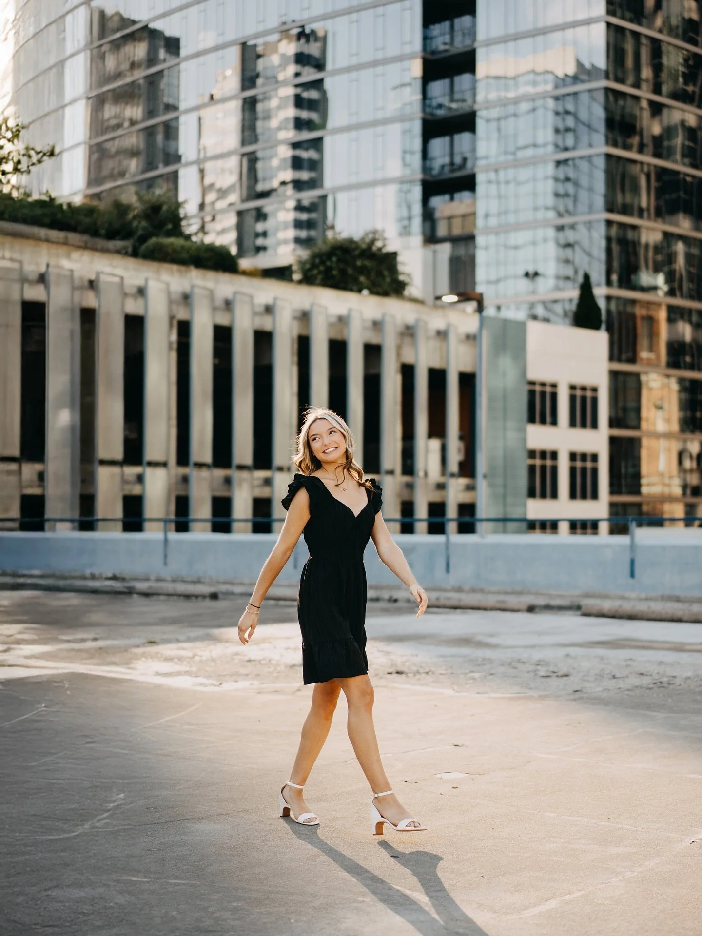 Happy Saturday y’all! ❤️🙌🏼
#seniorphotographer #nashvilleseniorphotographer #seniorphotographernashville #seniorpictures