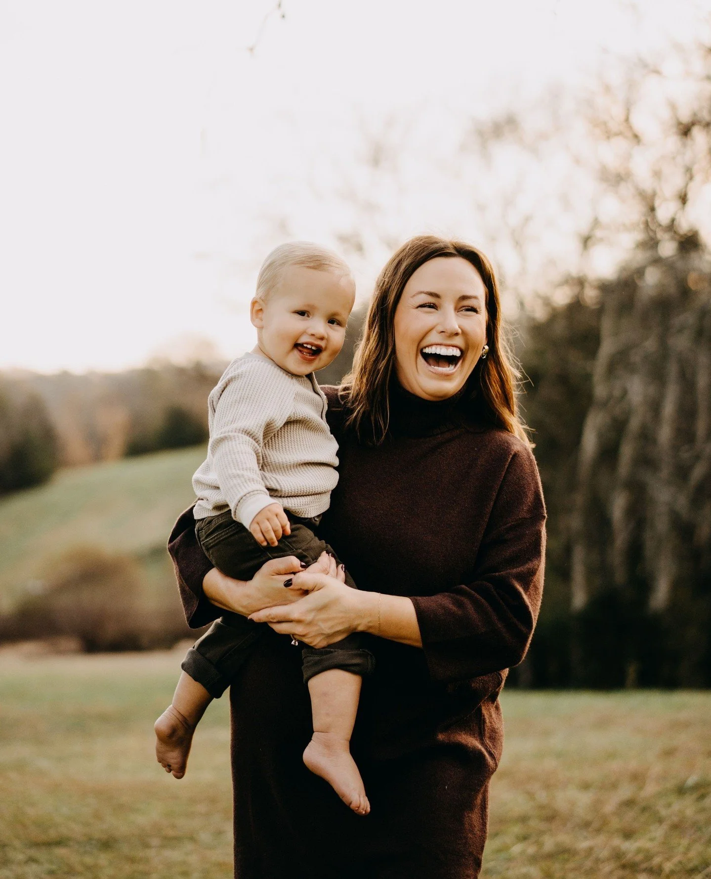 Some love for this cute couple from my past fall session. ⁠
If you want to book some fall sessions this year, please get in touch with me soon as I won't take as many sessions. 🍂🍁⁠
⁠
#familyphotography #nashvillefamilyphotoshoot #family #Nashvillef