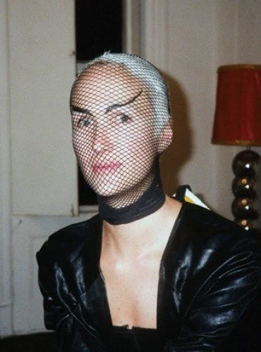 pages_linda_simpson_peradam.jpg