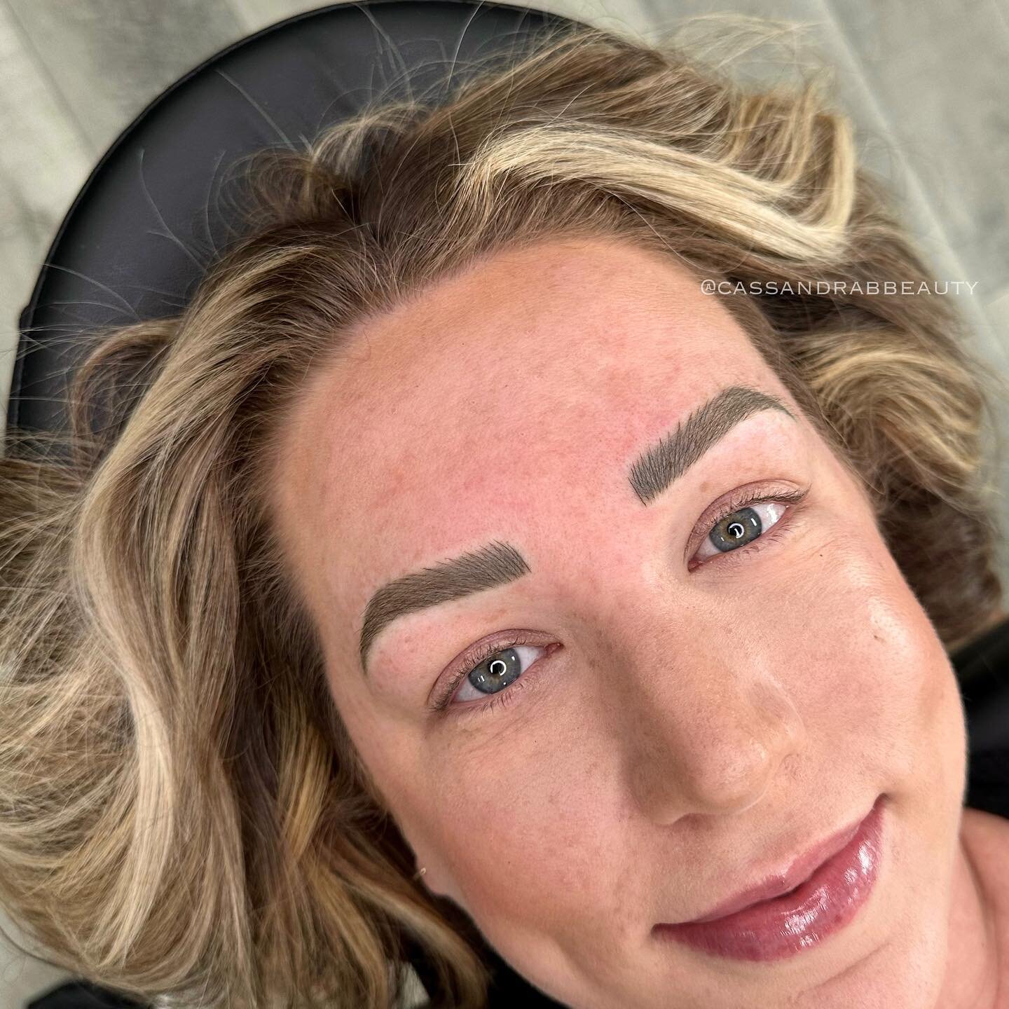 That annual touch up refreshhh 🖋️✨
-
Spring availability is going fast!! Don&rsquo;t procrastinate and miss out 🌼
.
.
.
.
#Langleybrows #surreybrows #cloverdalebrows #langleymicroblading #microbladinglangley #cloverdalemicroblading #microbladingclo