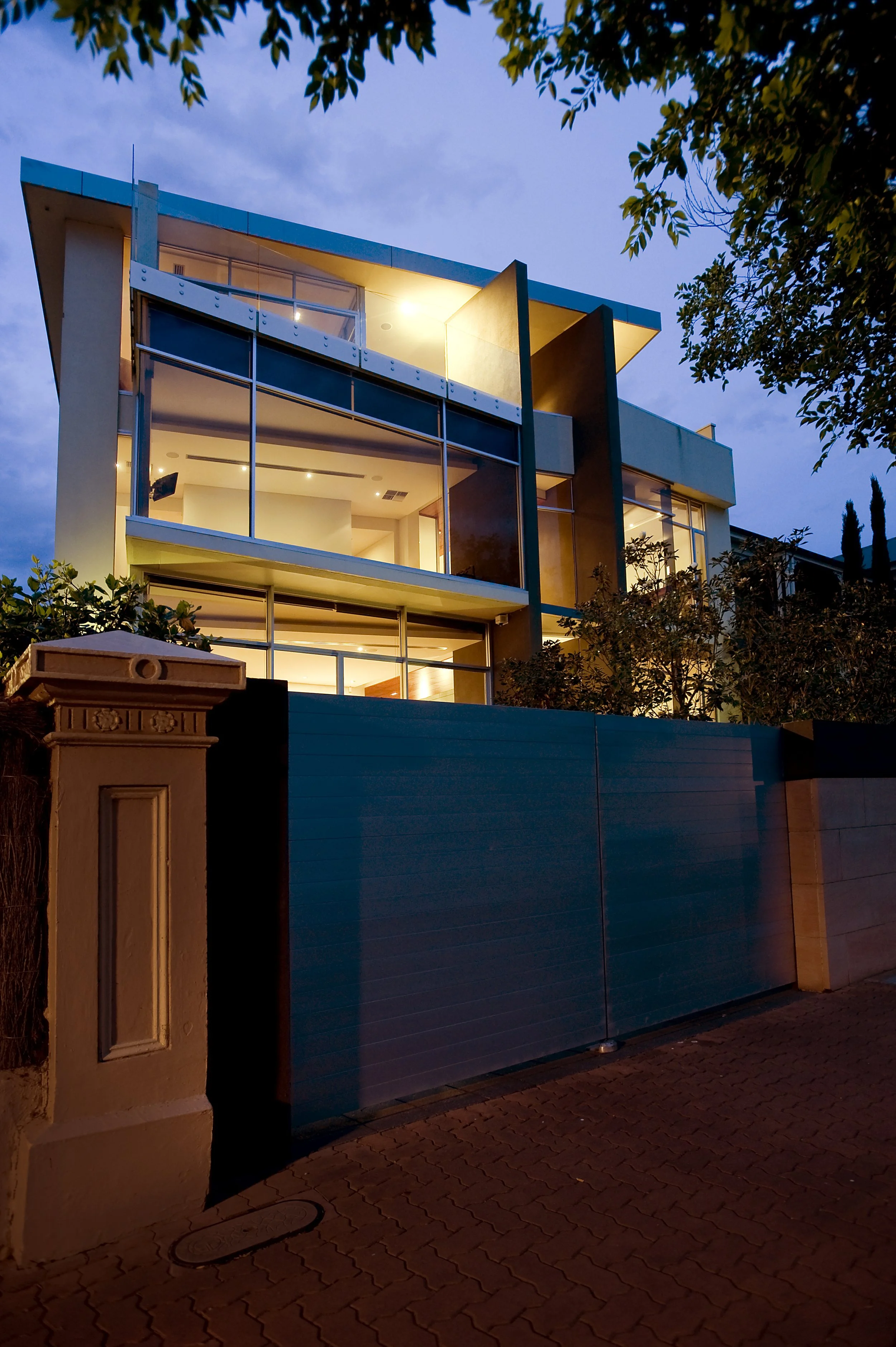 Strangways Terrace Residence