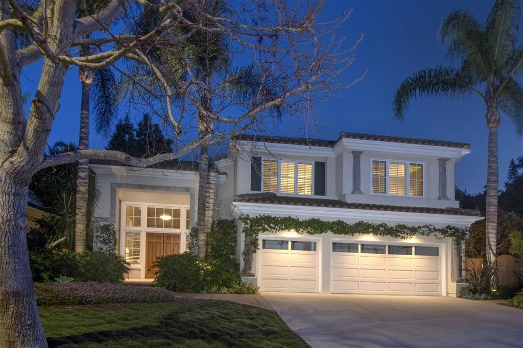 Promontory Pic - 3.jpg