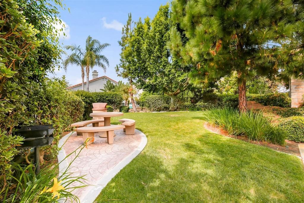 Regents Square Pic - 3.jpg