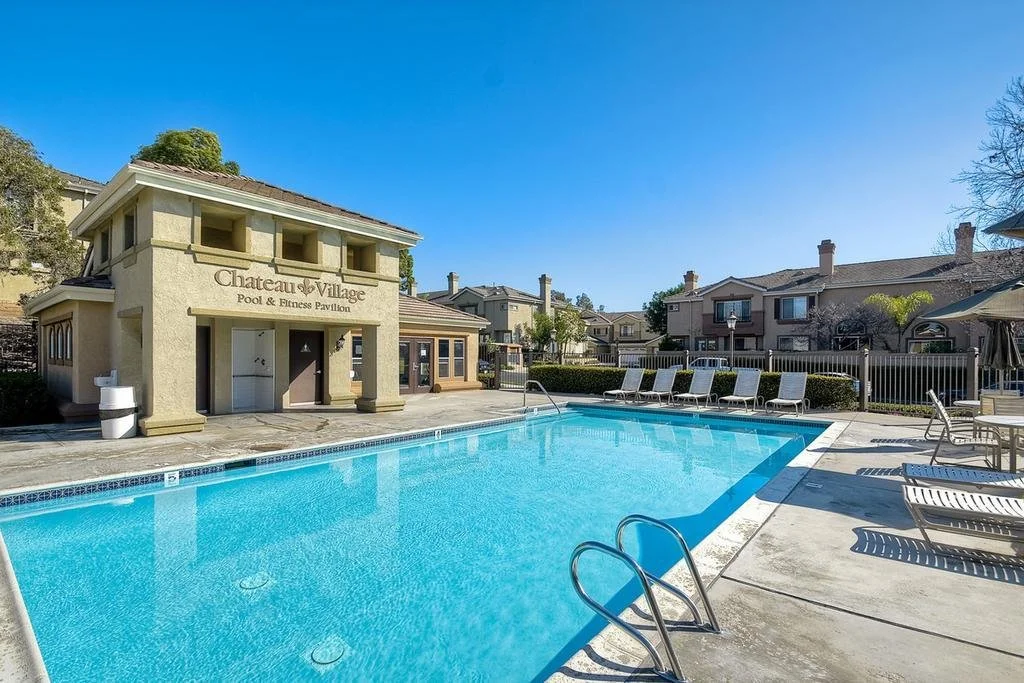 Chateau Village Pic - 2.jpg