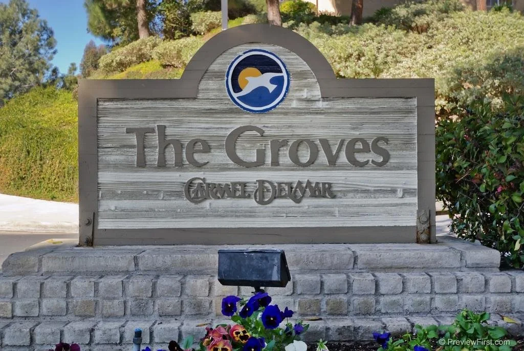 Groves Pic - 1.jpg